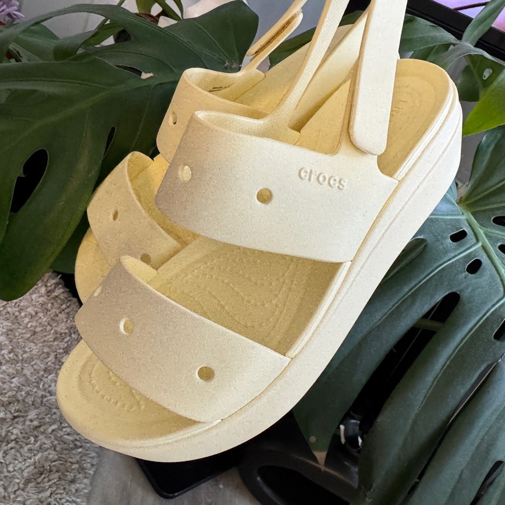 CROCS Light Yellow Platform Sandals